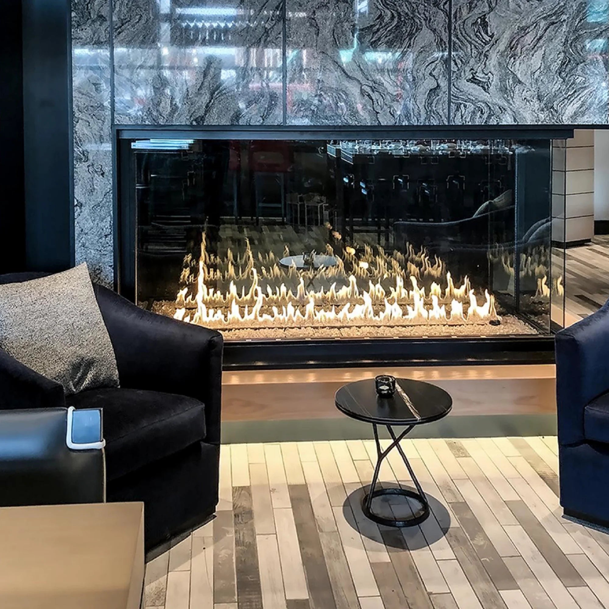 Foyer au gaz en Coin Enlight de Stellar